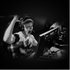 Rato Logitech Pro X Superlight - Gaming Wireless, Preto, 25600 DPI Rato Logitech Pro X Superlight - Gaming Wireless, Preto, 25600 DPI